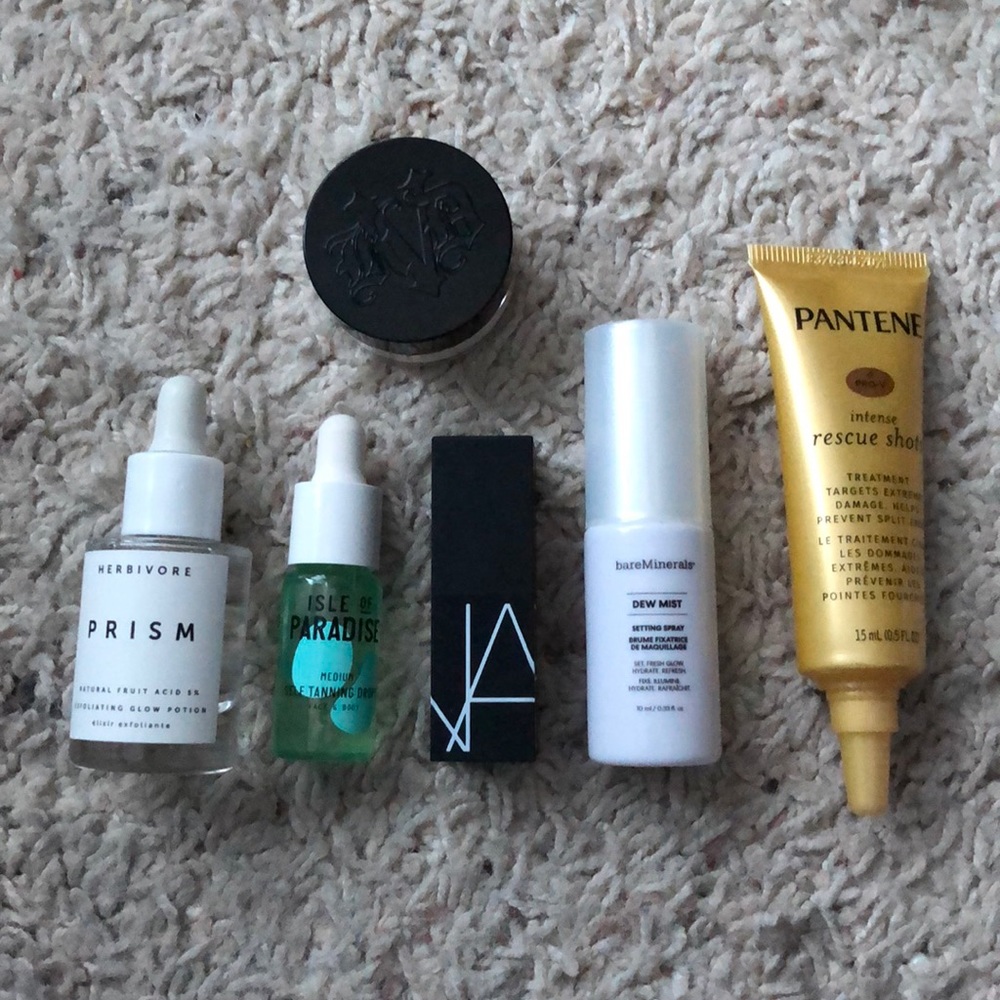Mix of  Sample/Mini items from Sephora
